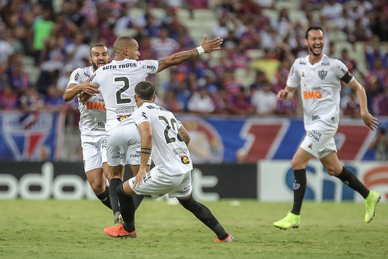 Um A Menos Galo Conquista Empate Heroico Em Fortaleza Clube