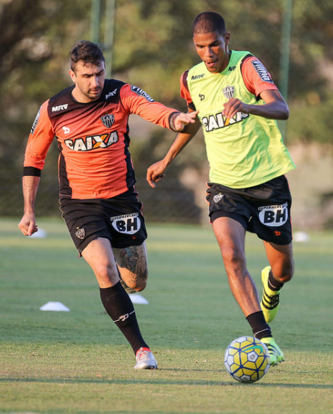 27695940034_5c5556a2fd_z