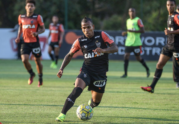 28998052626_1d2337cb80_z