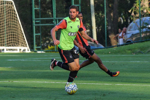 29254512814_b4f603c701_z