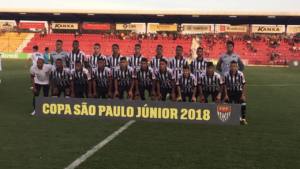 Galinho goleia na estreia da Copa São Paulo