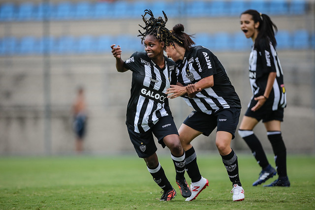 Meninas do Futebol Feminino venceram o Juventus por 4 a 0