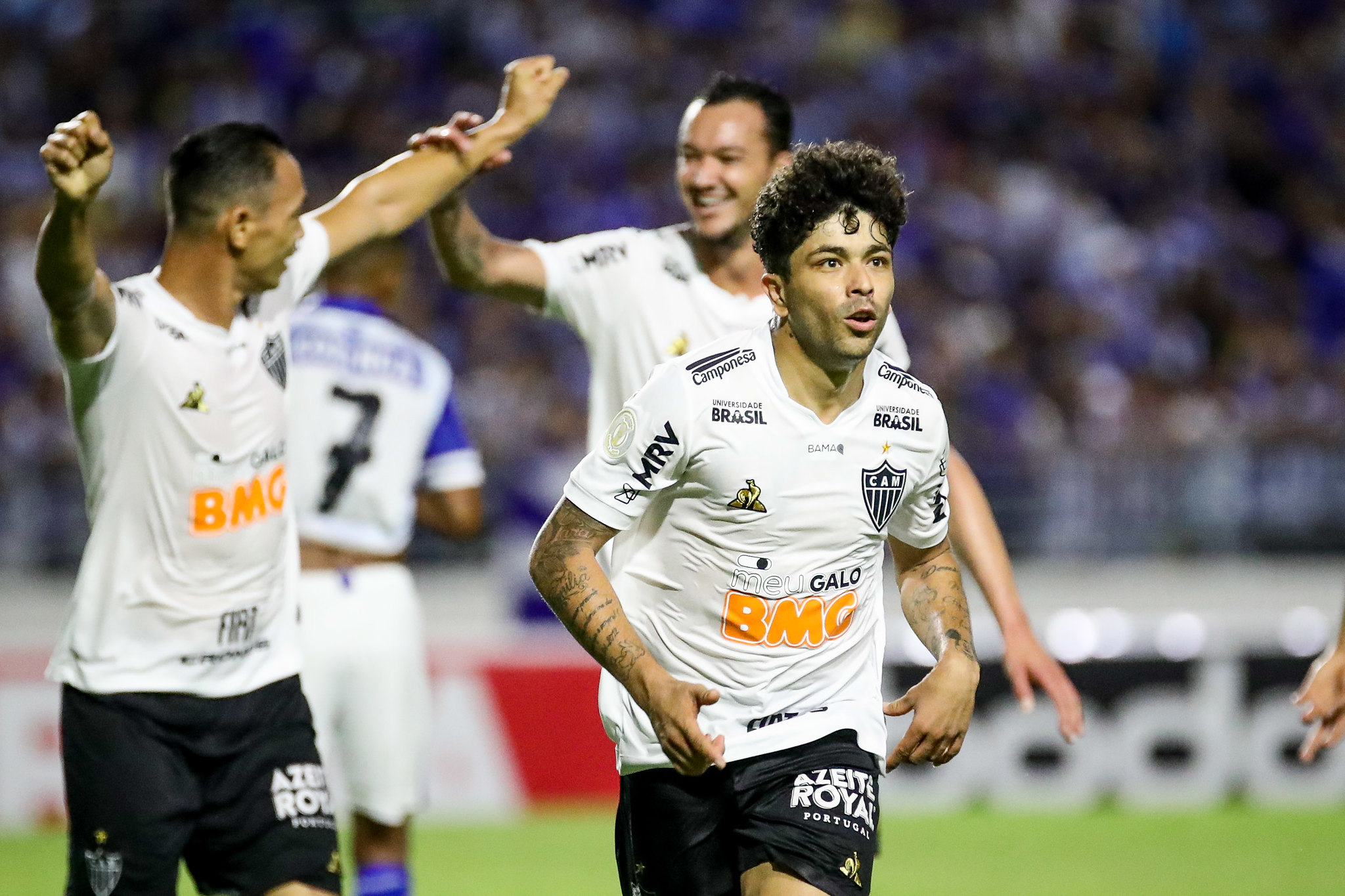 Em jogo de cinco gols, CSA vence o Corinthians-AL no Estádio Rei Pelé