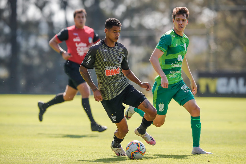 Marrony Faz Dois E Galo Vence O América Em Jogo-treino - Clube Atlético ...