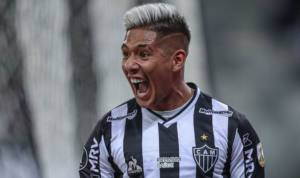 Zaracho concorre ao prêmio de gol mais bonito da Libertadores