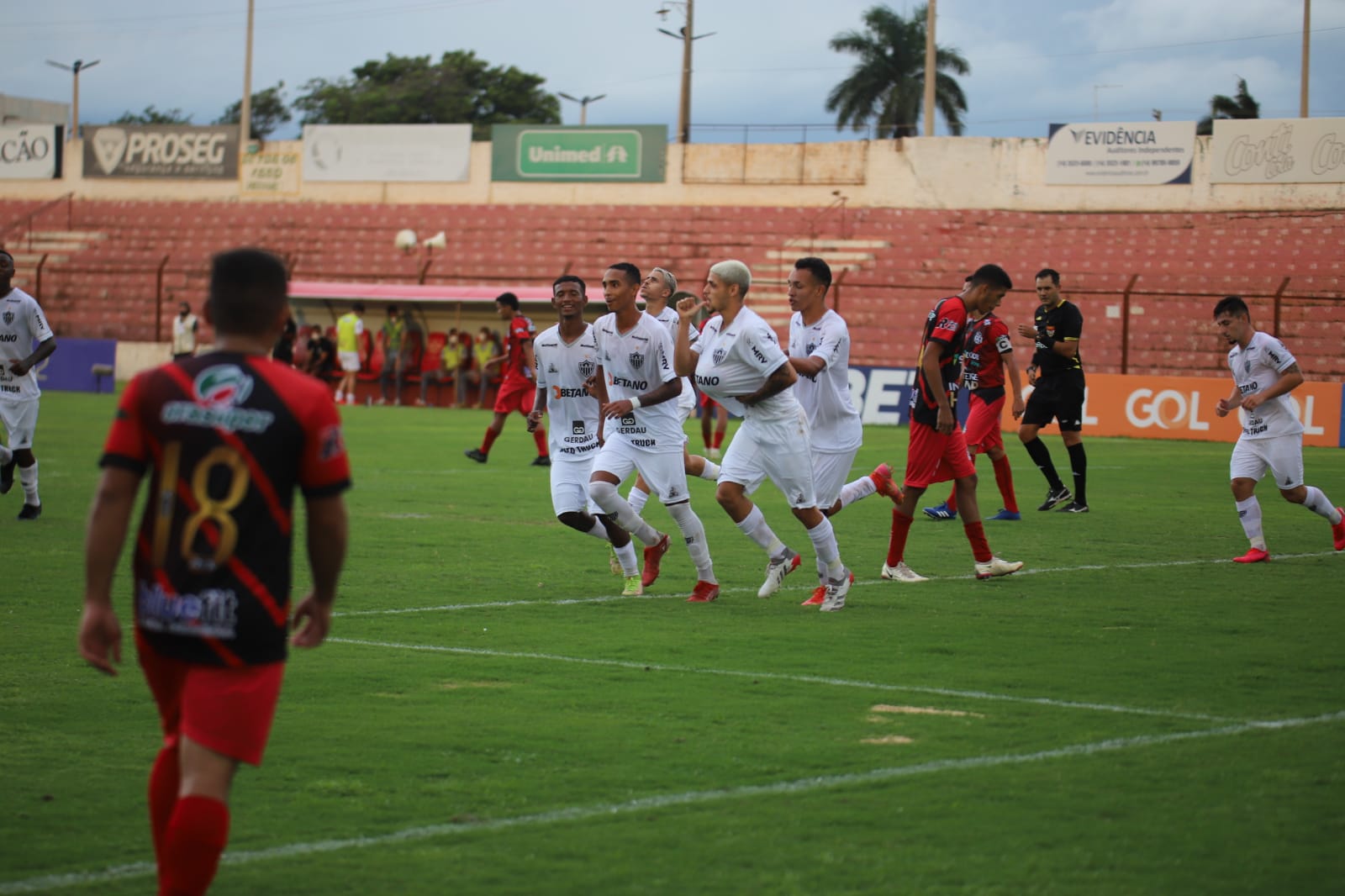 Atlético-MG vence Mixto de virada e encaminha classificação na Copinha -  07/01/2023 - UOL Esporte