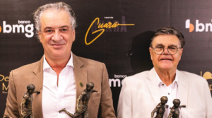 Galo é o grande homenageado na premiação do Troféu Guará