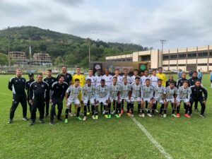 Sub-16 vence o Grêmio na estreia da Copa Gramado