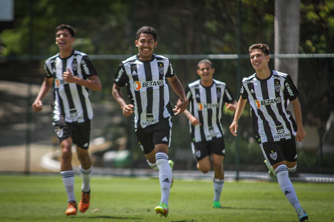 Sub-15 Nacional Atlético Clube estréia o primeiro dia da Copa Buh