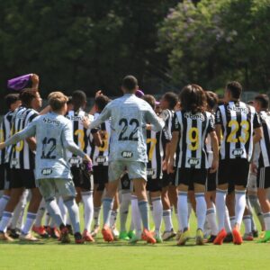 Sub-15 empata na estreia da Copa Brasileirinho Internacional