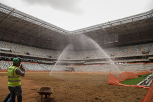 Gramado plantado na Arena MRV