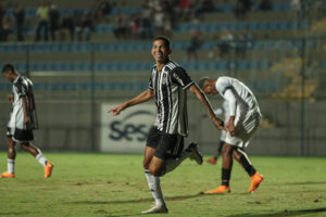 Galinho supera Athletic no Mineiro Sub-20