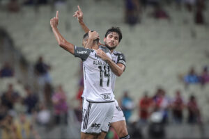 Atlético perde no Ceará