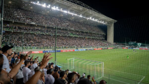 Com o Horto lotado, Galo vai em busca da vitória