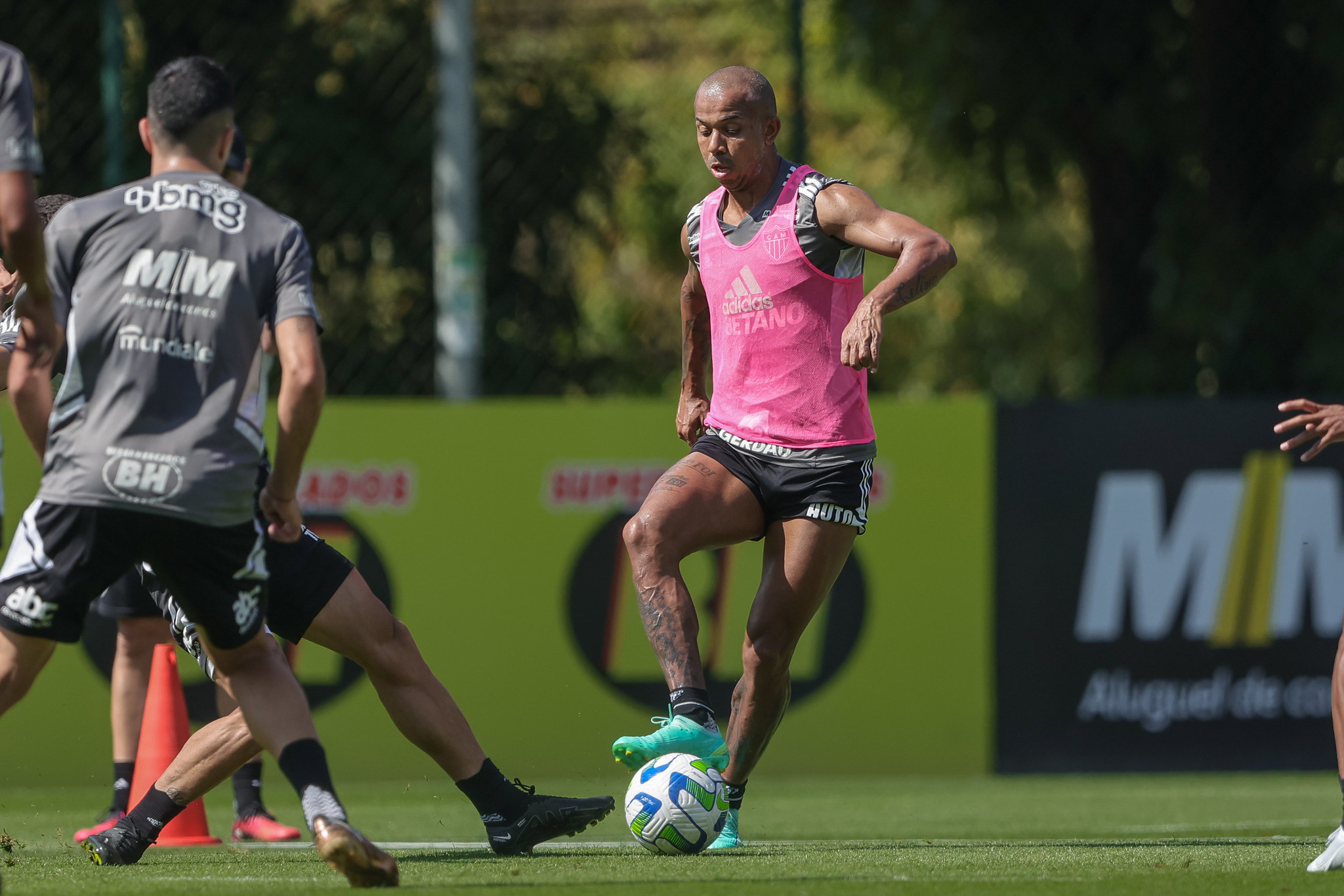 Galo inicia período de treinamento para enfrentar o Grêmio – Clube Atlético  Mineiro