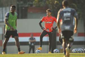 Galo treina em São Paulo