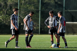 Sub-17 visita o Athletic pelas quartas do Mineiro