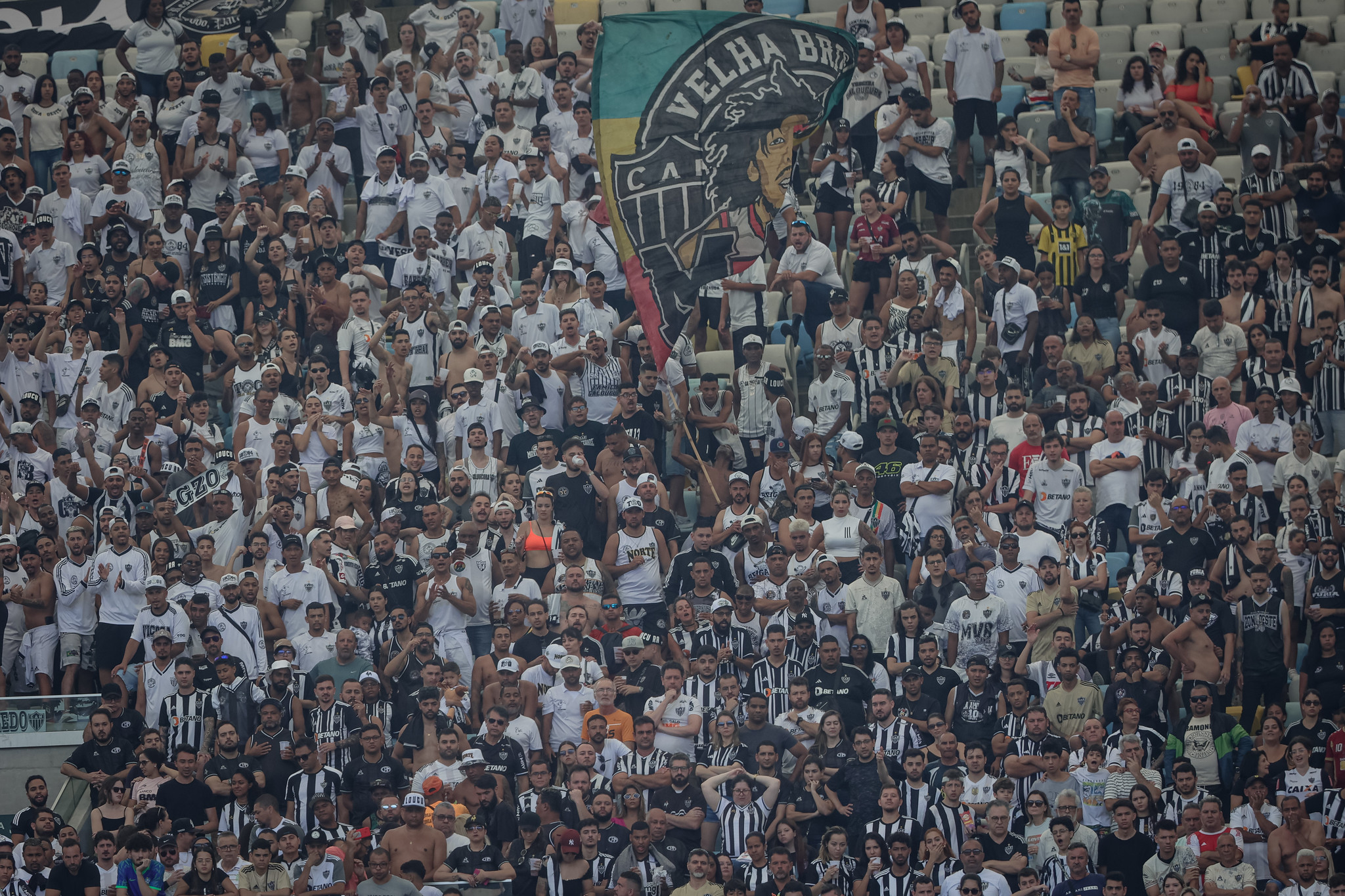 Futebol Americano: começa hoje venda de ingresso para jogo do Galo