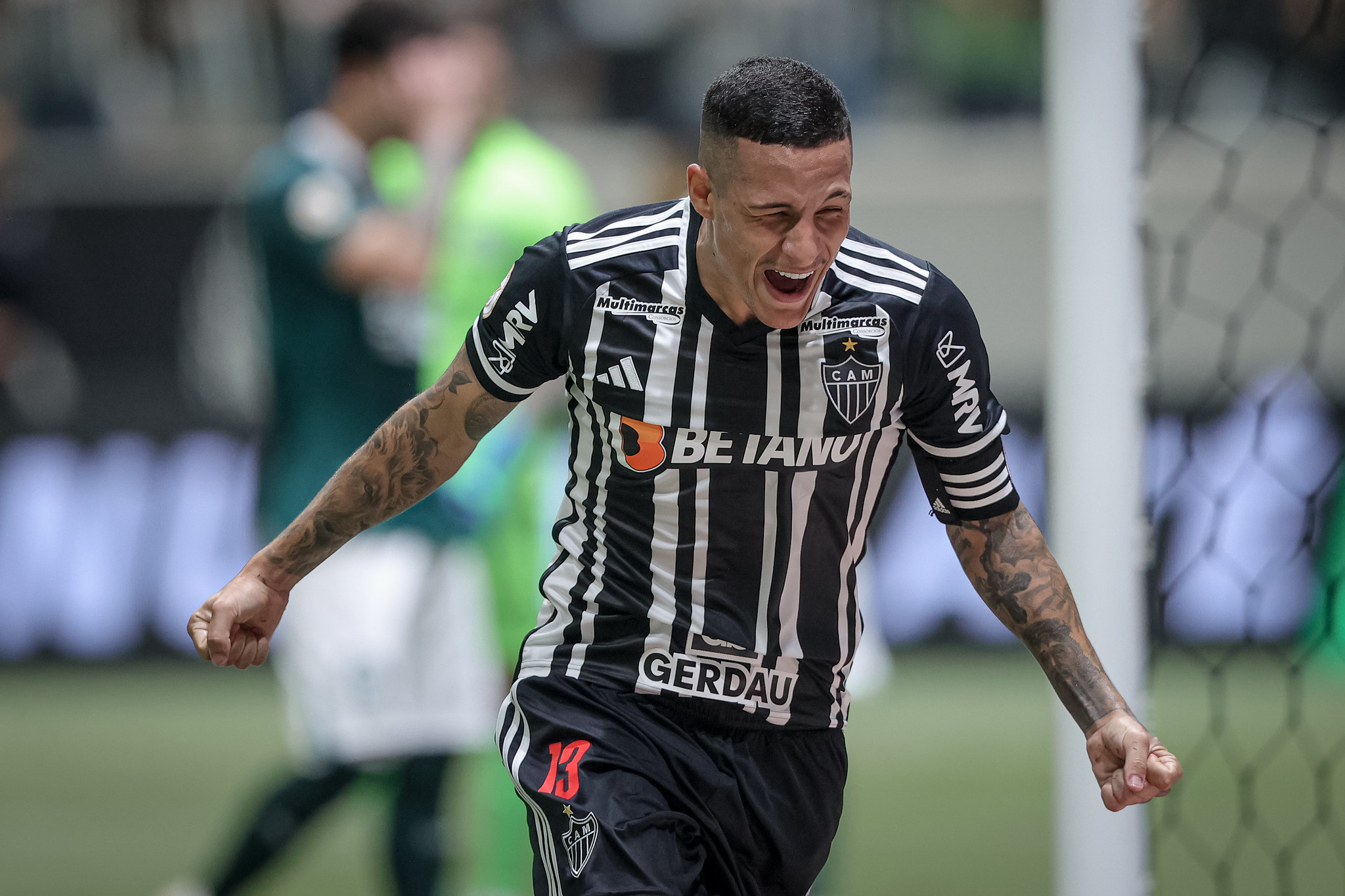 Galo vence mais uma na Arena MRV e mantém chance de título – Clube Atlético  Mineiro