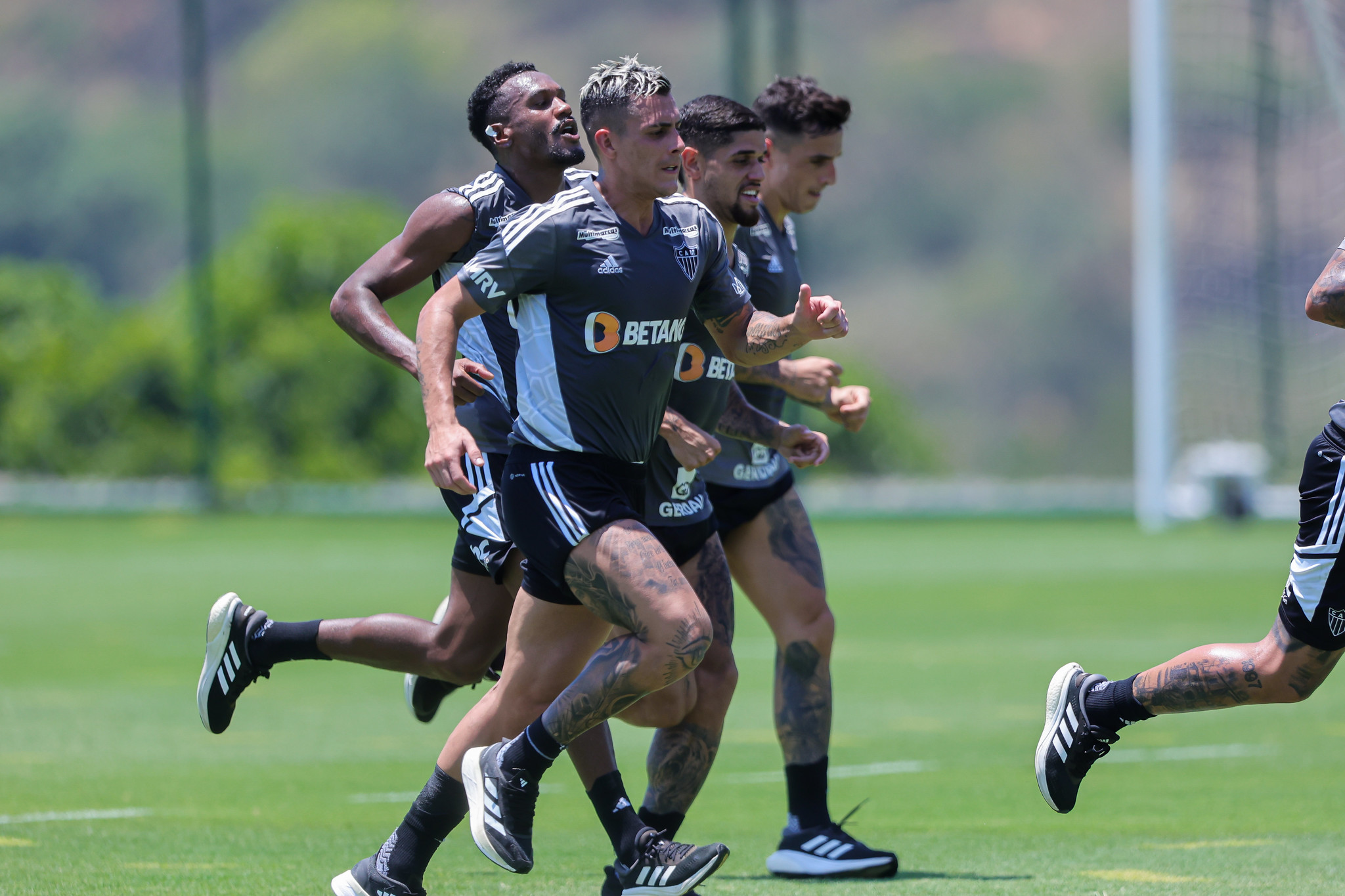 Galo inicia período de treinamento para enfrentar o Grêmio – Clube Atlético  Mineiro