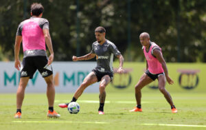 Galo inicia período de treinamento para enfrentar o Grêmio – Clube Atlético  Mineiro