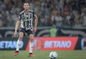 Everson comemora resultado e marca de 200 jogos – Clube Atlético Mineiro