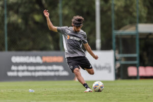 Galo viaja para compromisso contra o Athletic