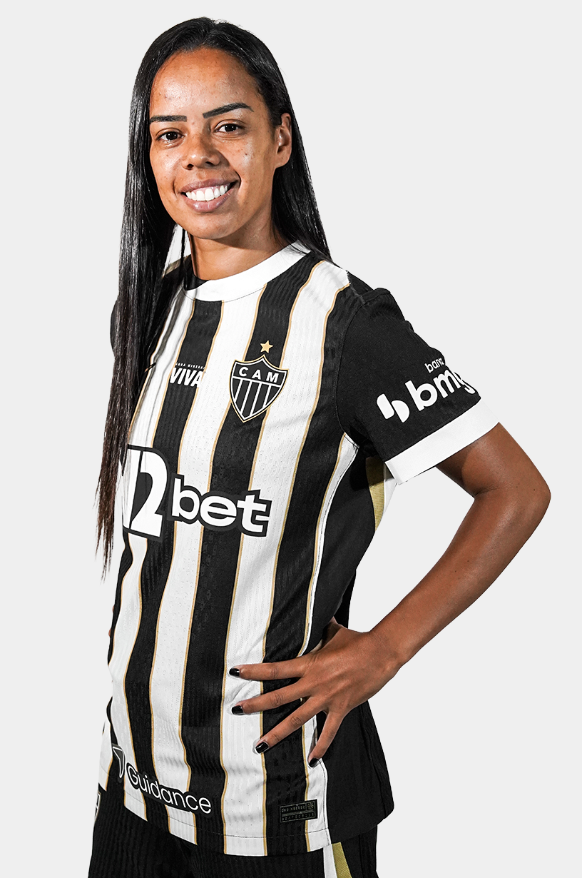 Foto meio-campista Maiara