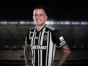 Bernard é do Galo