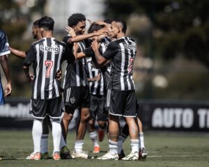 Galo goleia o XV de Novembro pelo Mineiro Sub-20