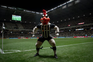 Galo Doido na Arena MRV durante Atlético 2x1 Corinthians