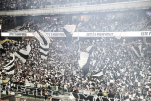 Galo: 100 jogos como mandante desde a volta da torcida