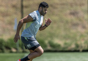 Hulk em treino do Galo