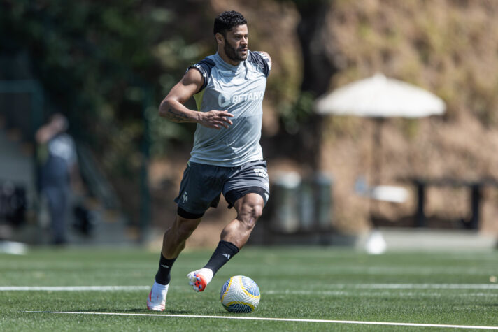 Hulk - Treino do Galo
