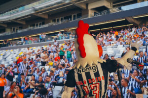 Instituto Galo cria o #TrocoSolidário na Arena MRV