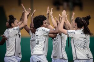 Vingadoras empatam com o América-MG pelo Mineiro