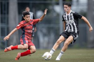 Galinho goleia Futgol no Sub-15 e no Sub-17 pelo Campeonato Mineiro