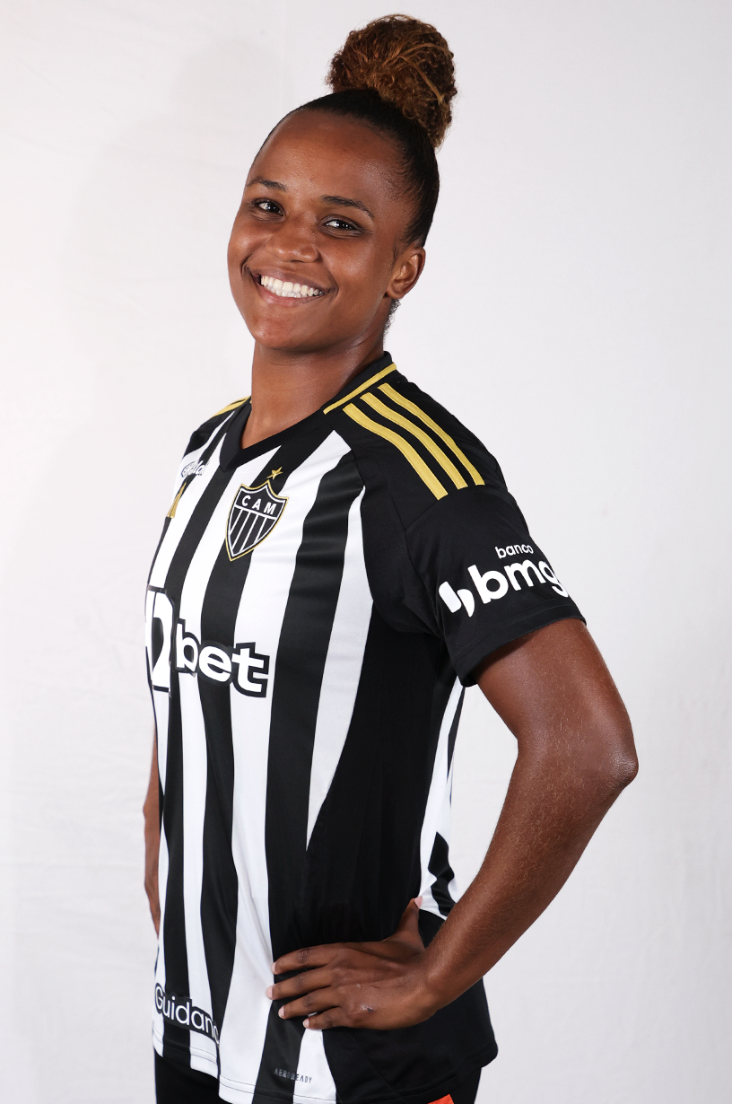 Foto atacante Rayla Santana