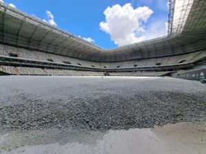 Arena MRV: etapa de terraplenagem concluída