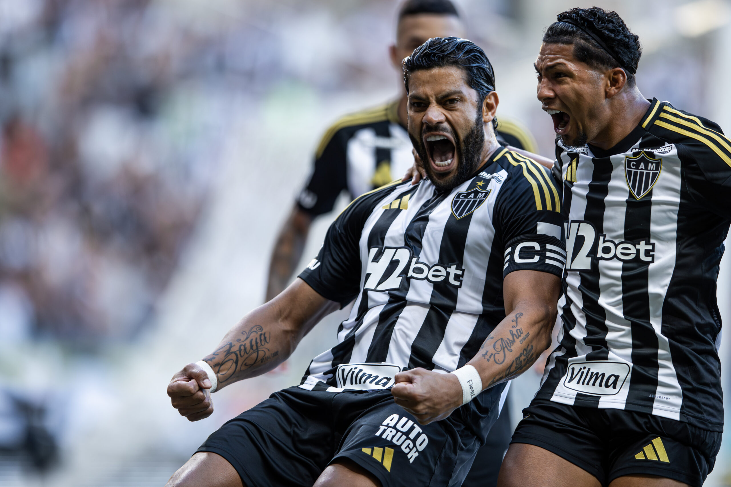 Hulk marcou duas vezes na vitória do Galo contra o Tombense – Foto: Pedro Souza/Galo