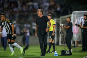 Tombense x Atlético: coletiva de imprensa com Cuca