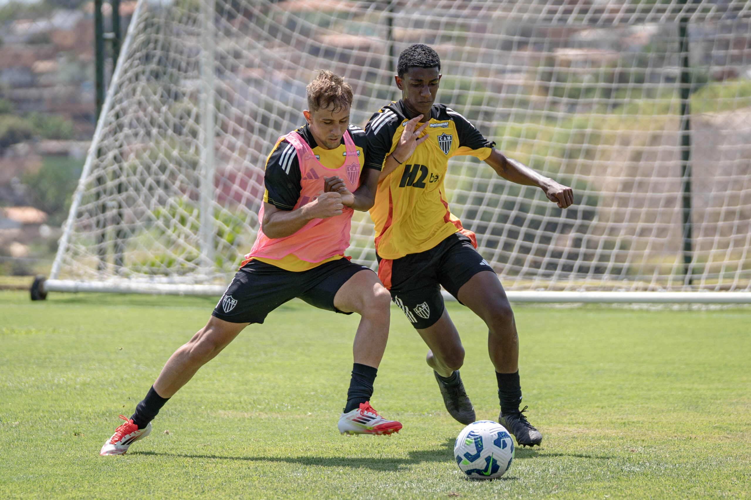 Elenco Sub-20 finalizou, neste domingo (16), a preparação para o duelo contra o Santos. Foto: Fabio Pinel/Atlético