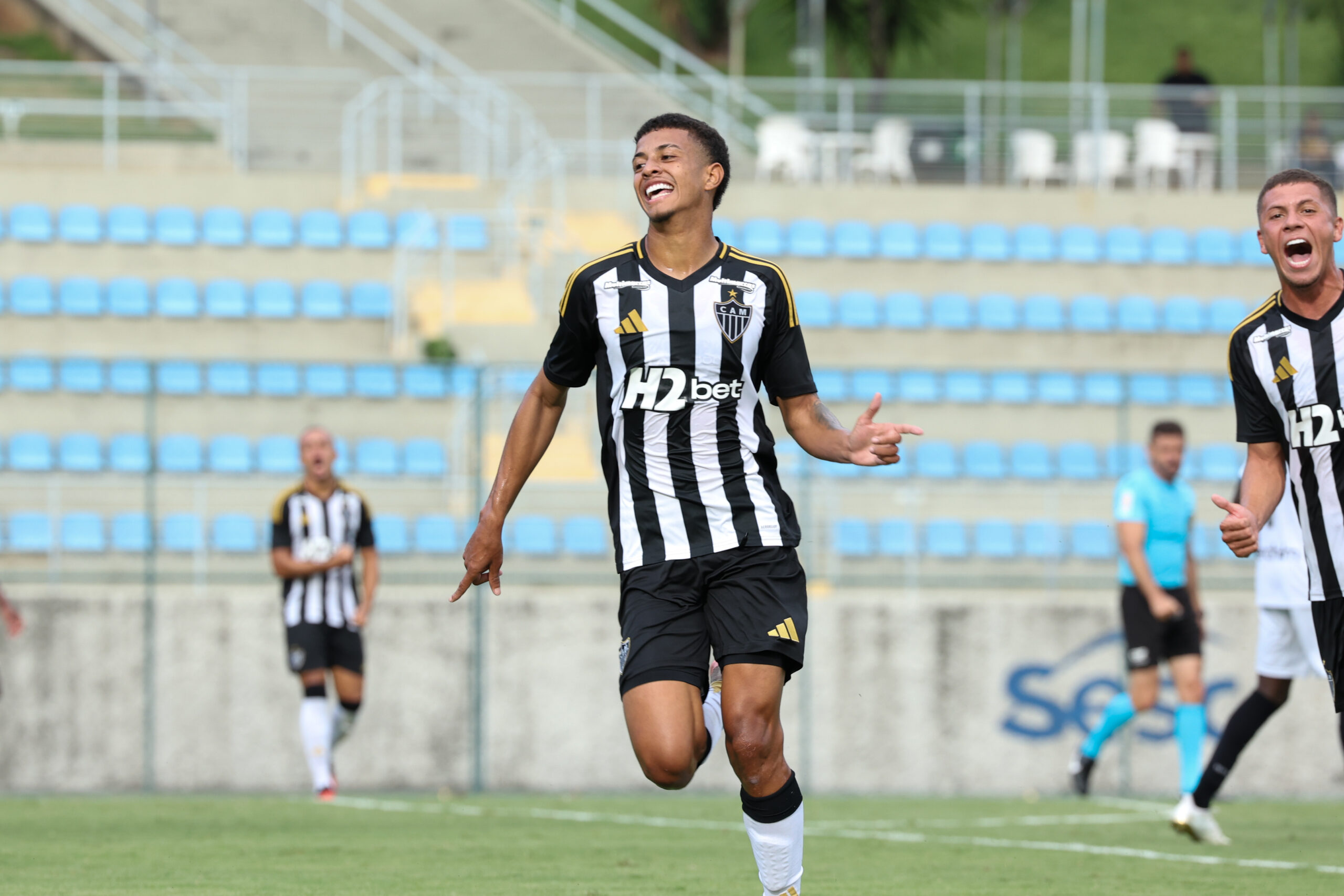 Kauan Guilherme fez o primeiro gol do Atlético na partida. Foto: Daniela Veiga/Atlético