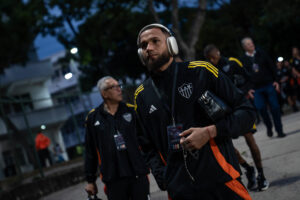 Everson rumo ao 50º jogo internacional pelo Galo