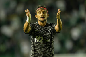 Galo vence o Juventude fora de casa