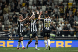 Galo vence o Maringá e avança na Copa do Brasil!