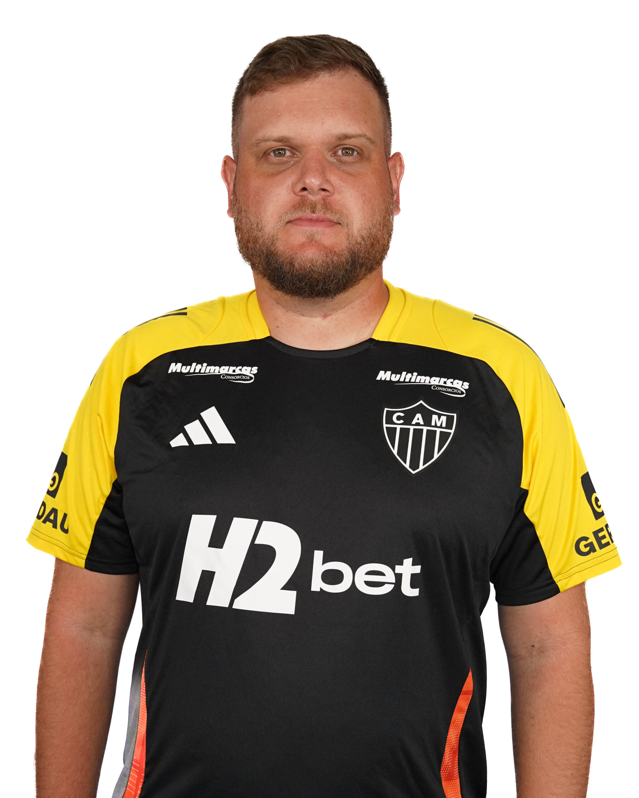 Foto do Analista de Desempenho Douglas Sartor