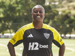 Fabiana Guedes é a nova técnica das Vingadoras
