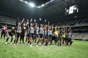 Vingadoras vencem o Vitória na Arena MRV!