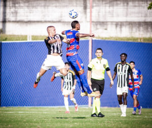 Galinho sofre derrota para o Fortaleza